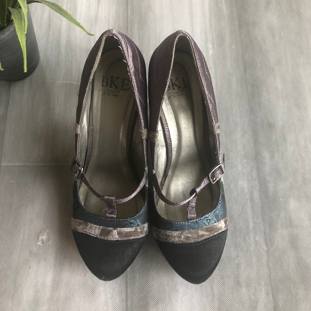 BKE Sole Wedge shoe